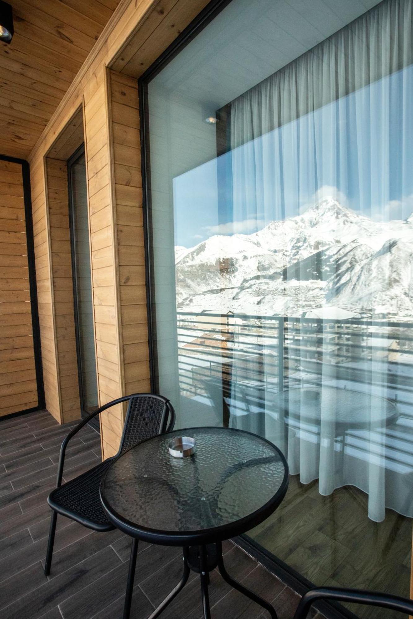 Kazbegi Hotel Grand View Luaran gambar