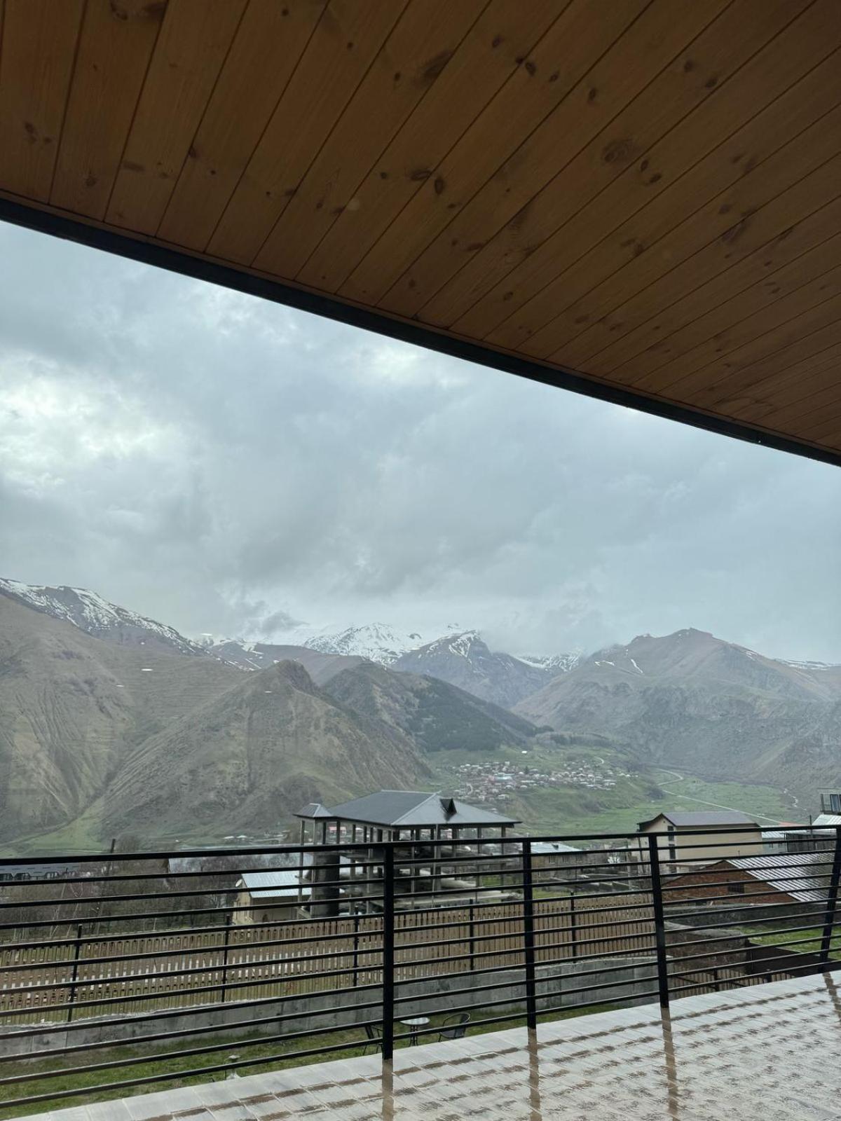 Kazbegi Hotel Grand View Luaran gambar