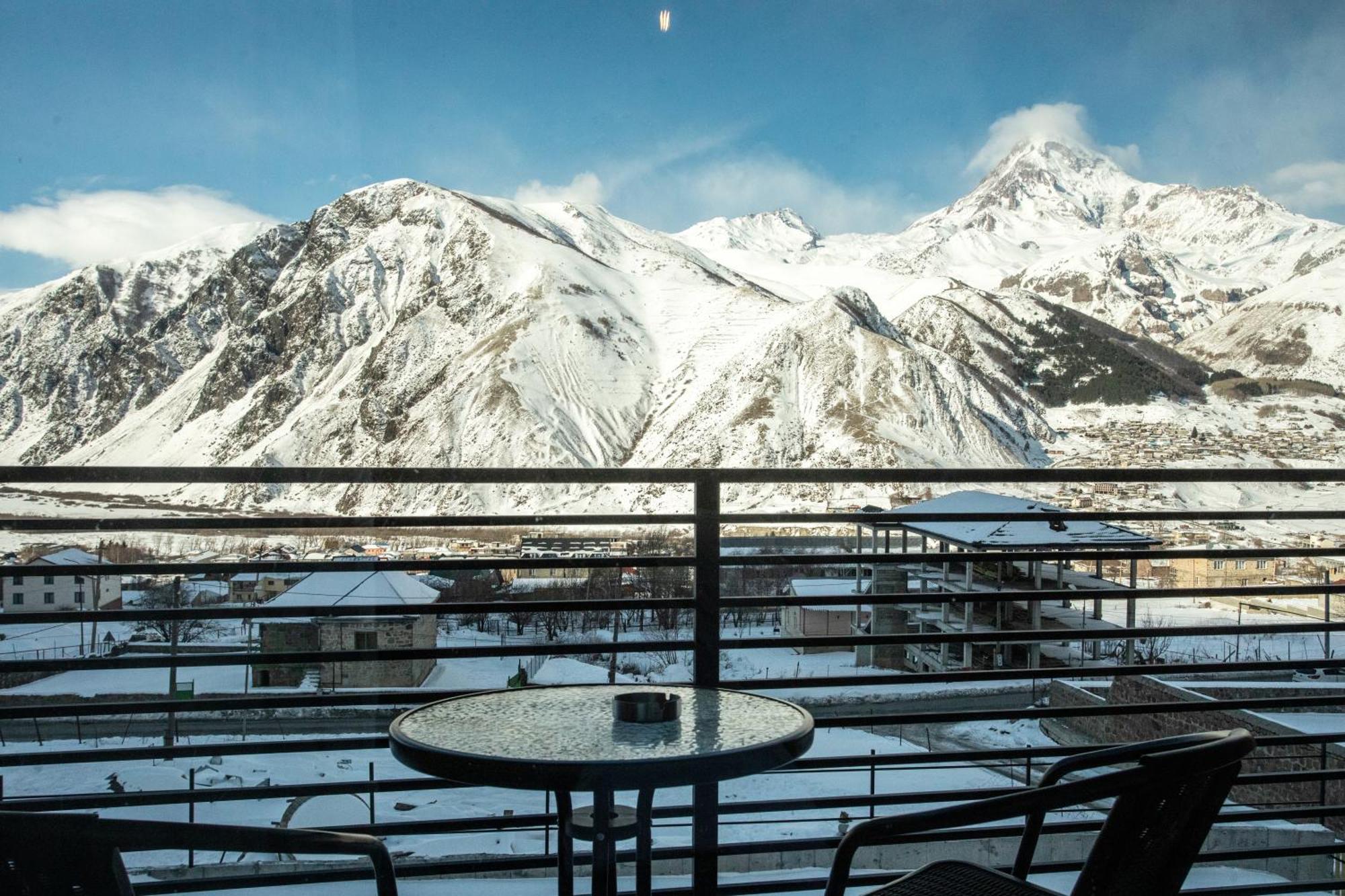 Kazbegi Hotel Grand View Luaran gambar